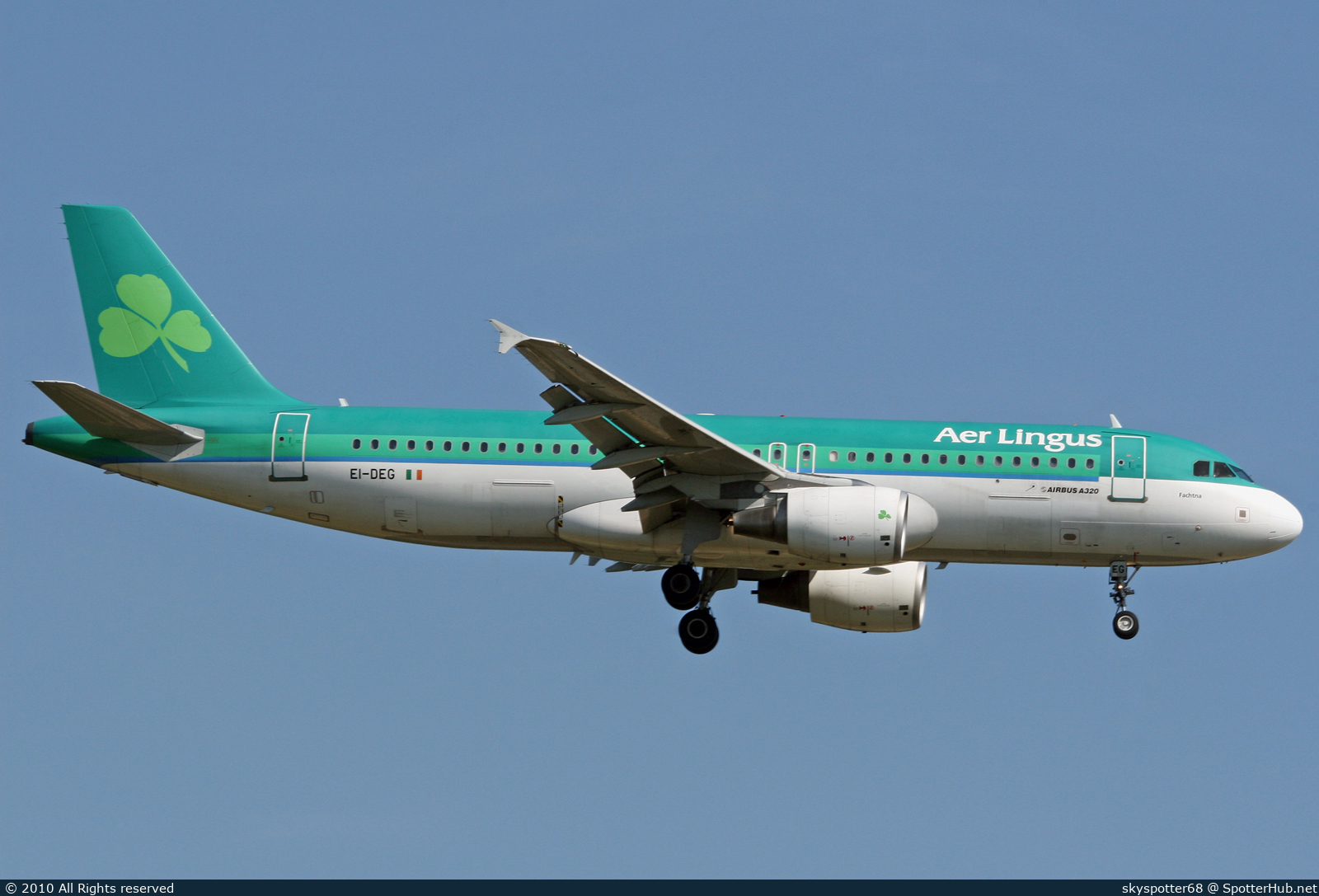Photo of EI-DEG - Airbus A320-214 operated by Aer Lingus