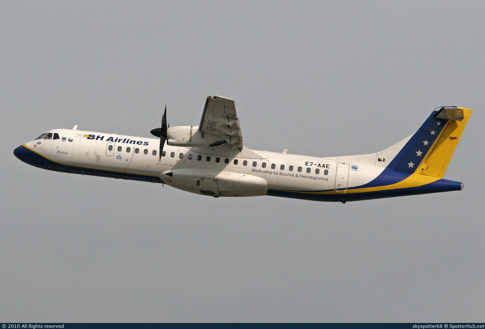 Photo of E7-AAE - ATR 72-212 operated by BH Airlines