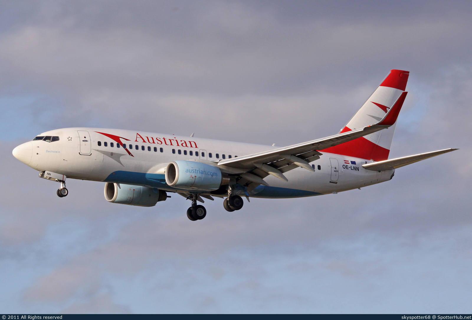 Photo of OE-LNN - Boeing 737-7Z9 operated by Austrian Airlines
