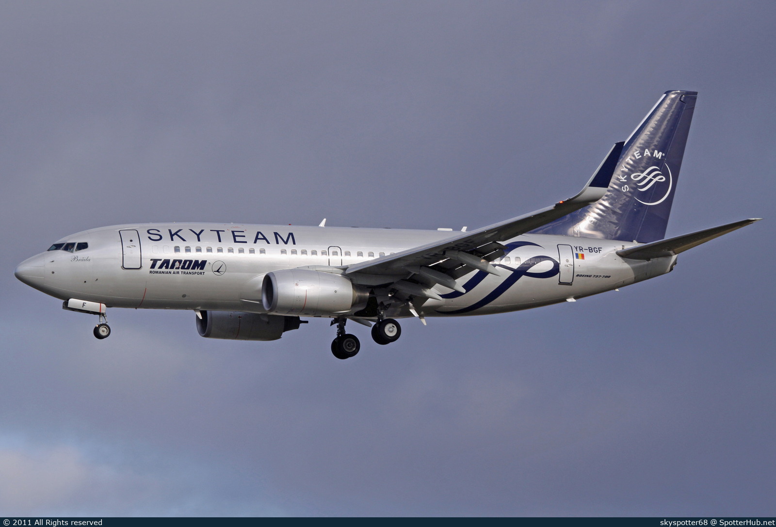 Photo of YR-BGF - Boeing 737-78J operated by Tarom - Romanian Air Transport