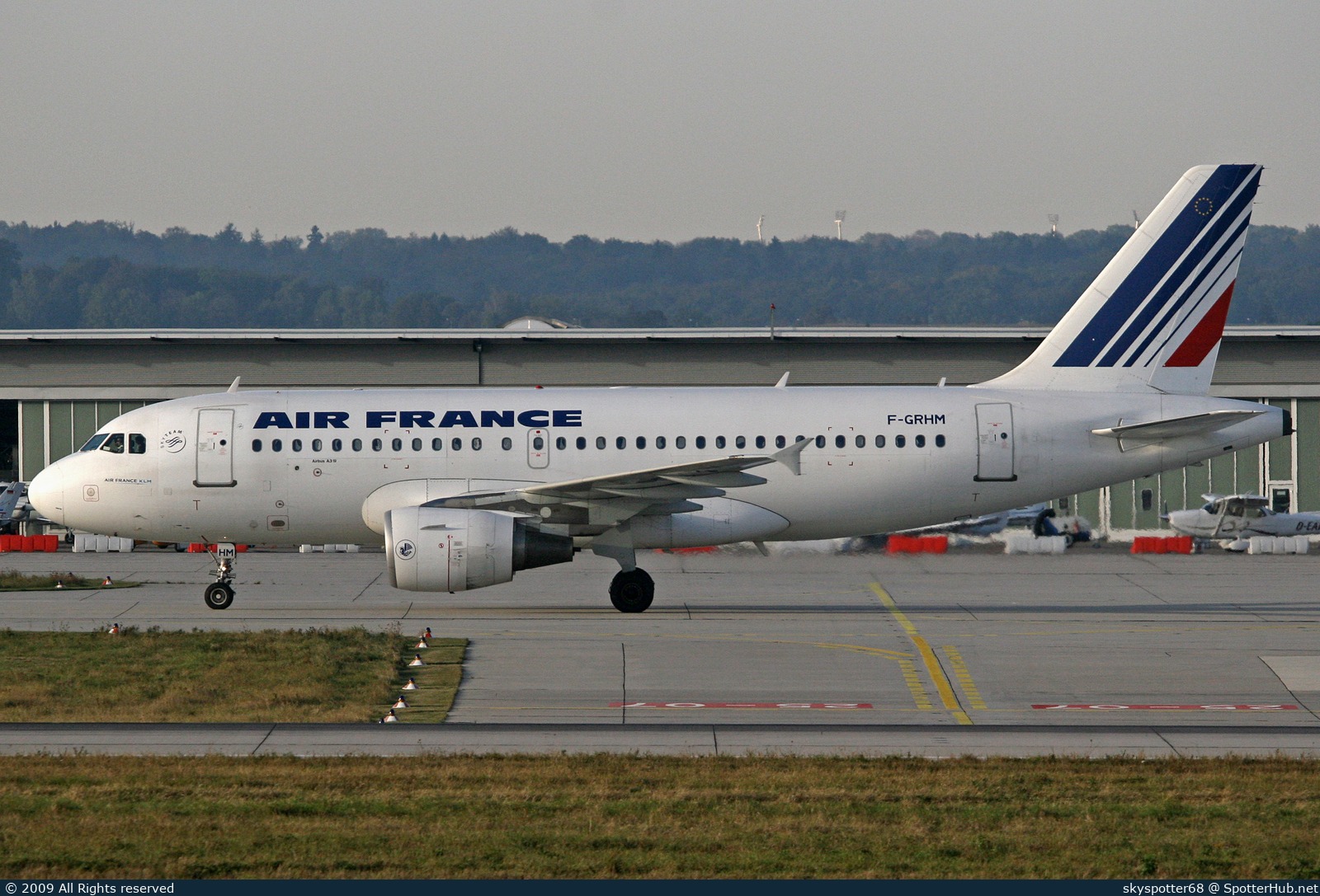 Photo of F-GRHM - Airbus A319-111 operated by Air France