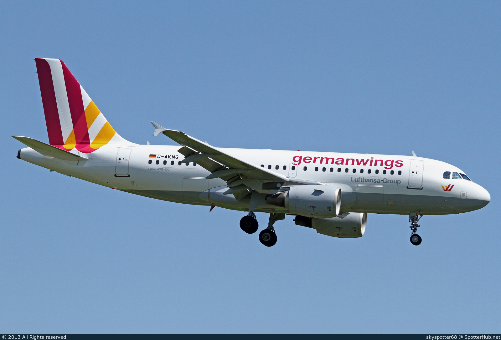 Photo of D-AKNG - Airbus A319-112 operated by Germanwings