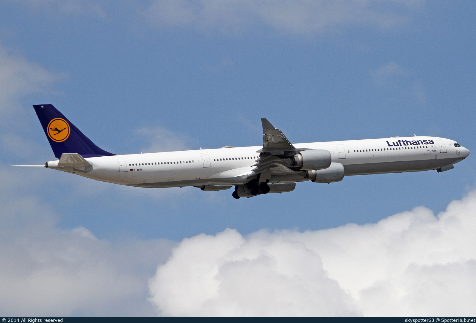 Photo of D-AIHB - Airbus A340-642 operated by Lufthansa