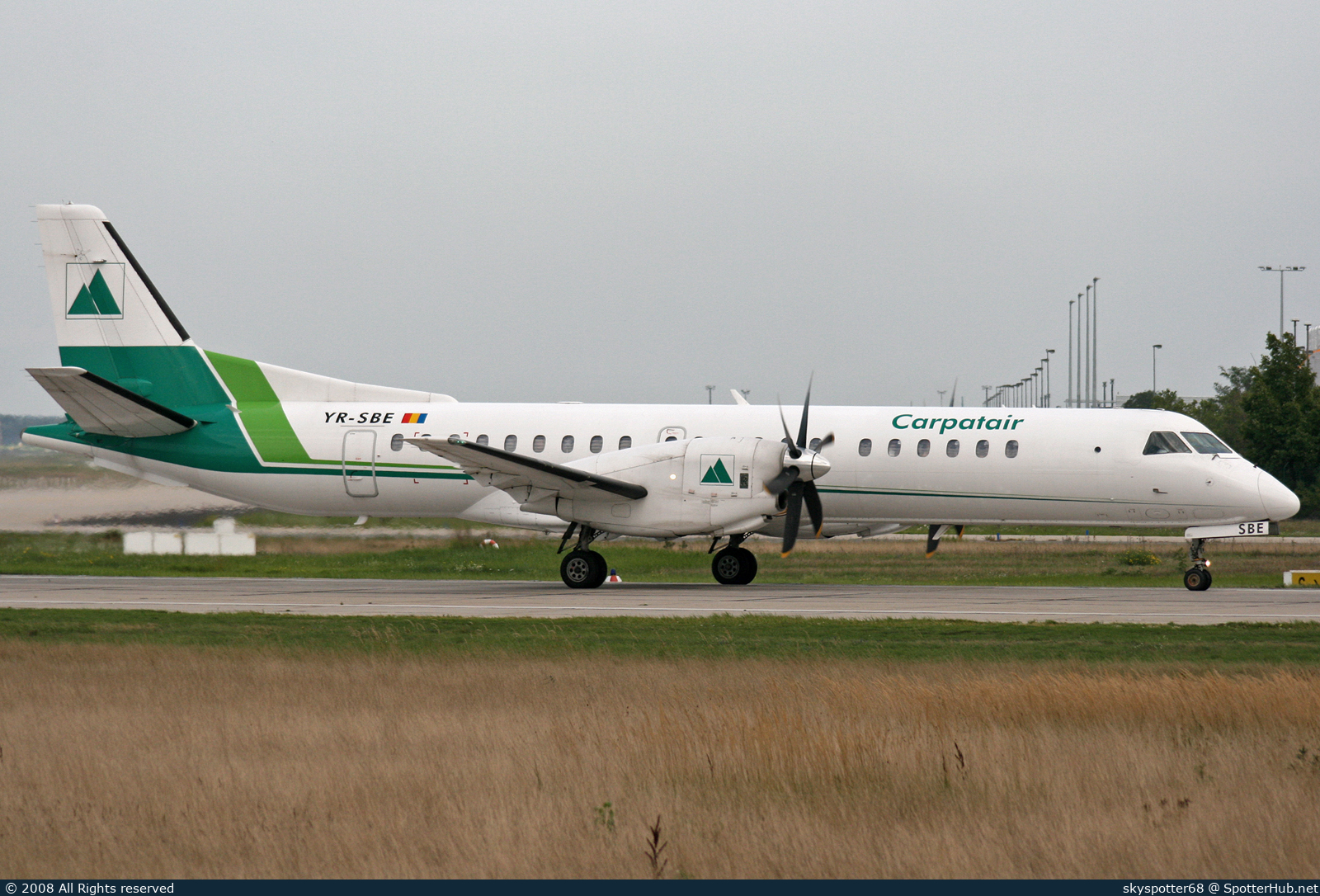 Photo of YR-SBE - Saab 2000 operated by Carpatair