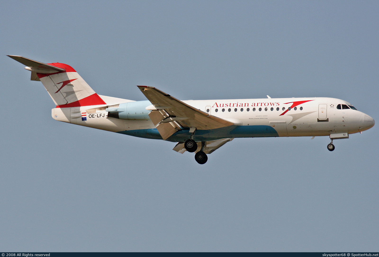 Photo of OE-LFJ - Fokker 70 operated by Austrian Arrows (opb Tyrolean Airways)