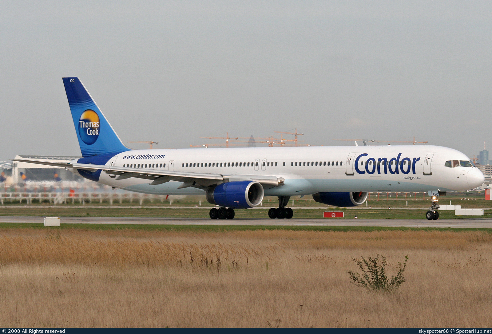 Photo of D-ABOC - Boeing 757-330 operated by Condor