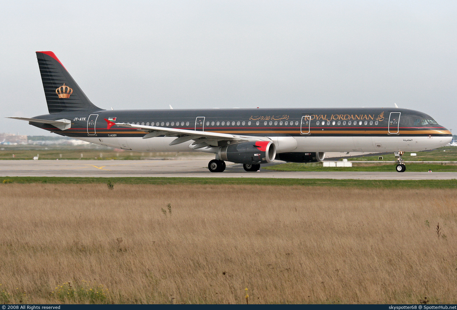 Photo of JY-AYK - Airbus A321-231 operated by Royal Jordanian Airlines
