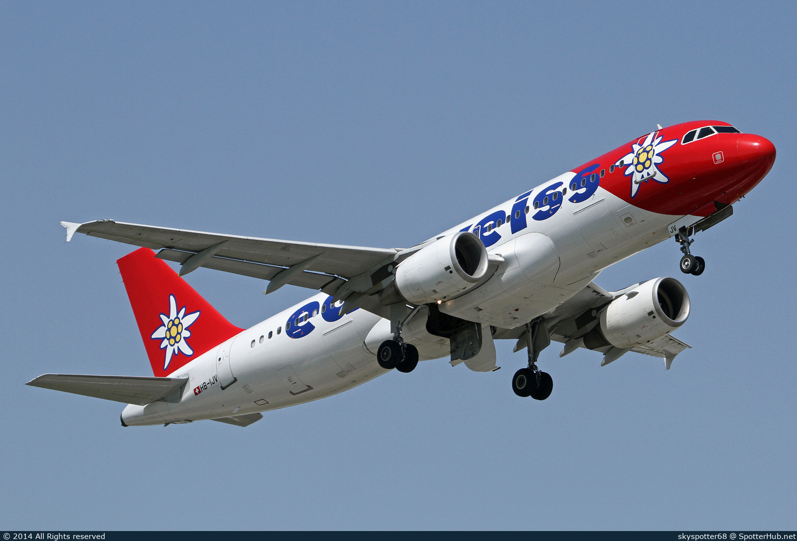 Photo of HB-IJV - Airbus A320-214 operated by Edelweiss Air
