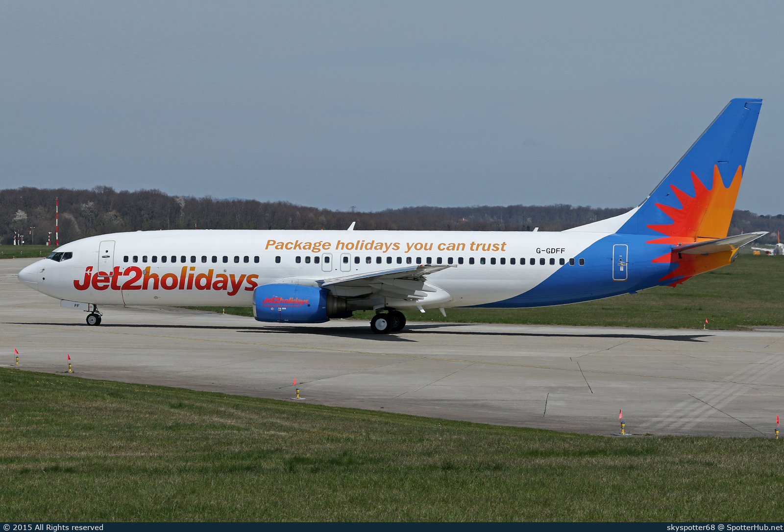 Photo of G-GDFF - Boeing 737-85P operated by Jet2
