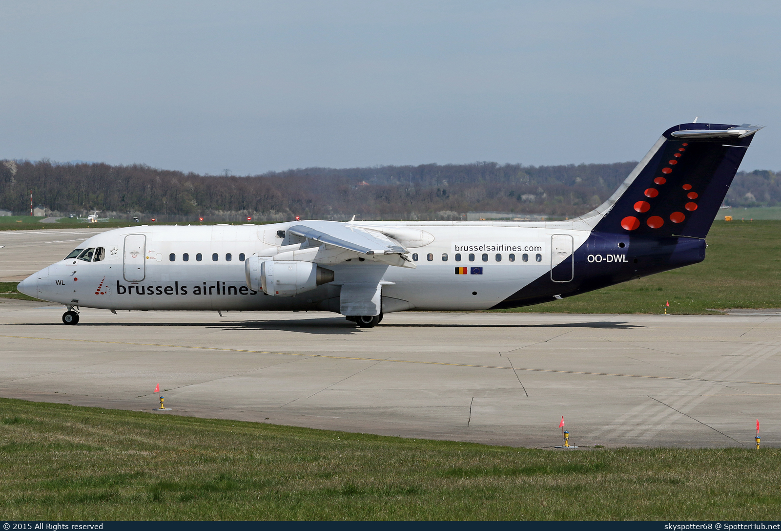 Photo of OO-DWL - British Aerospace Avro RJ100 operated by Brussels Airlines