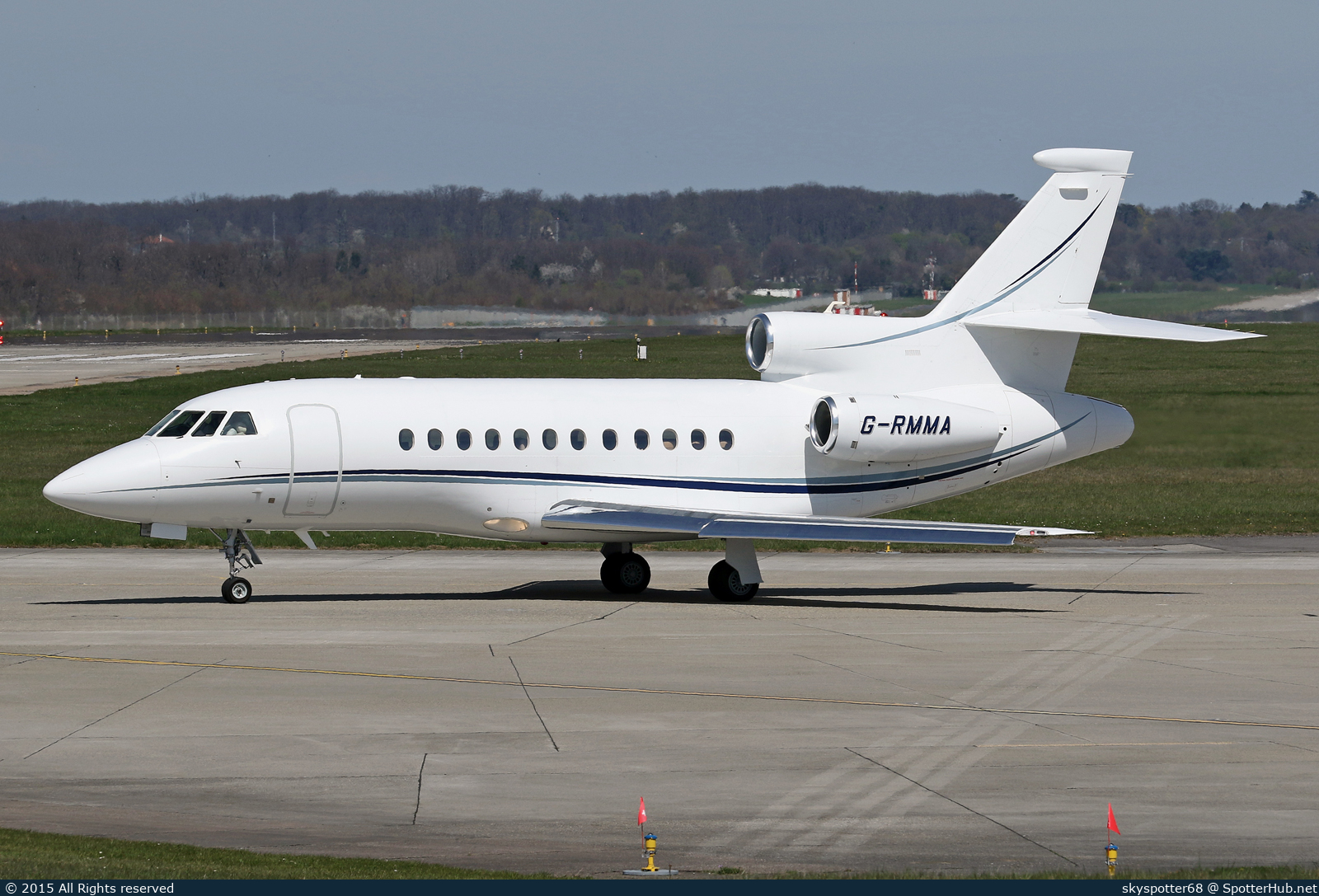 Photo of G-RMMA - Dassault Falcon 900EX operated by TAG Aviation UK