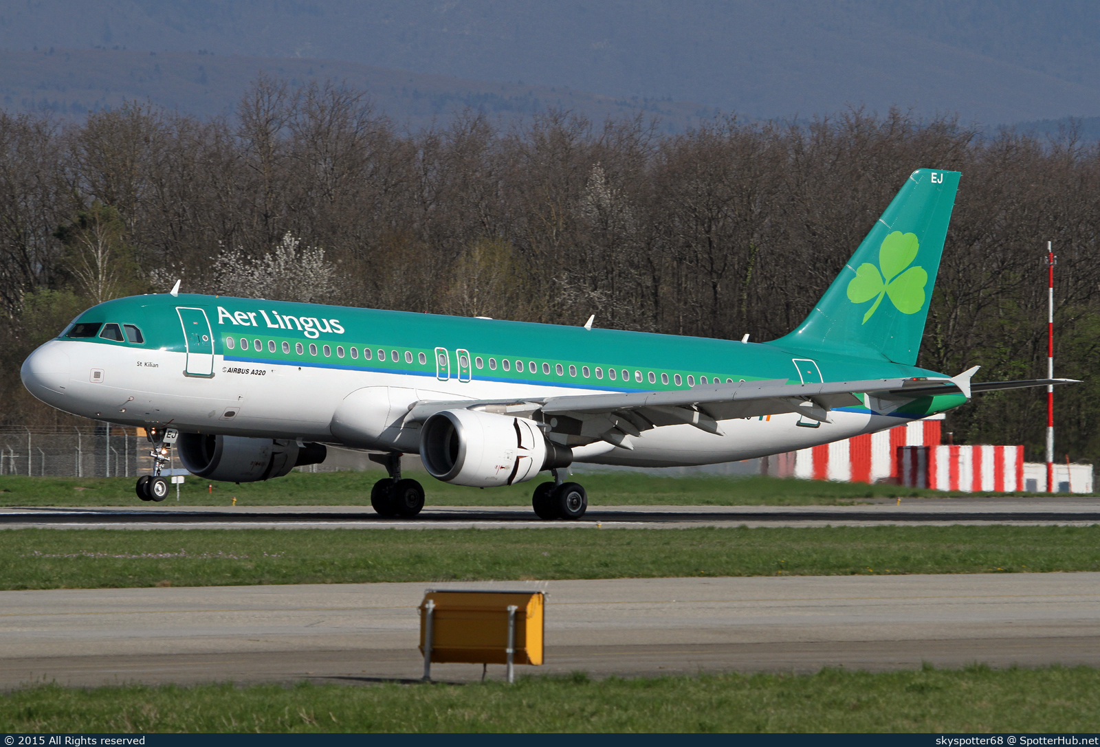 Photo of EI-DEJ - Airbus A320-214 operated by Aer Lingus