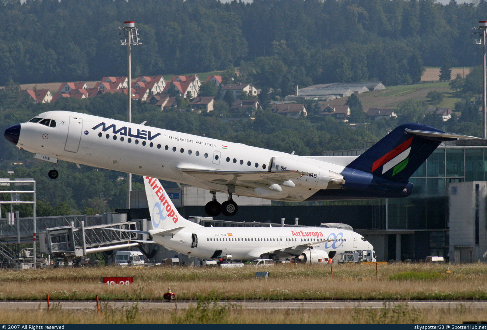 Photo of HA-LMB - Fokker 70 operated by Malév Hungarian Airlines