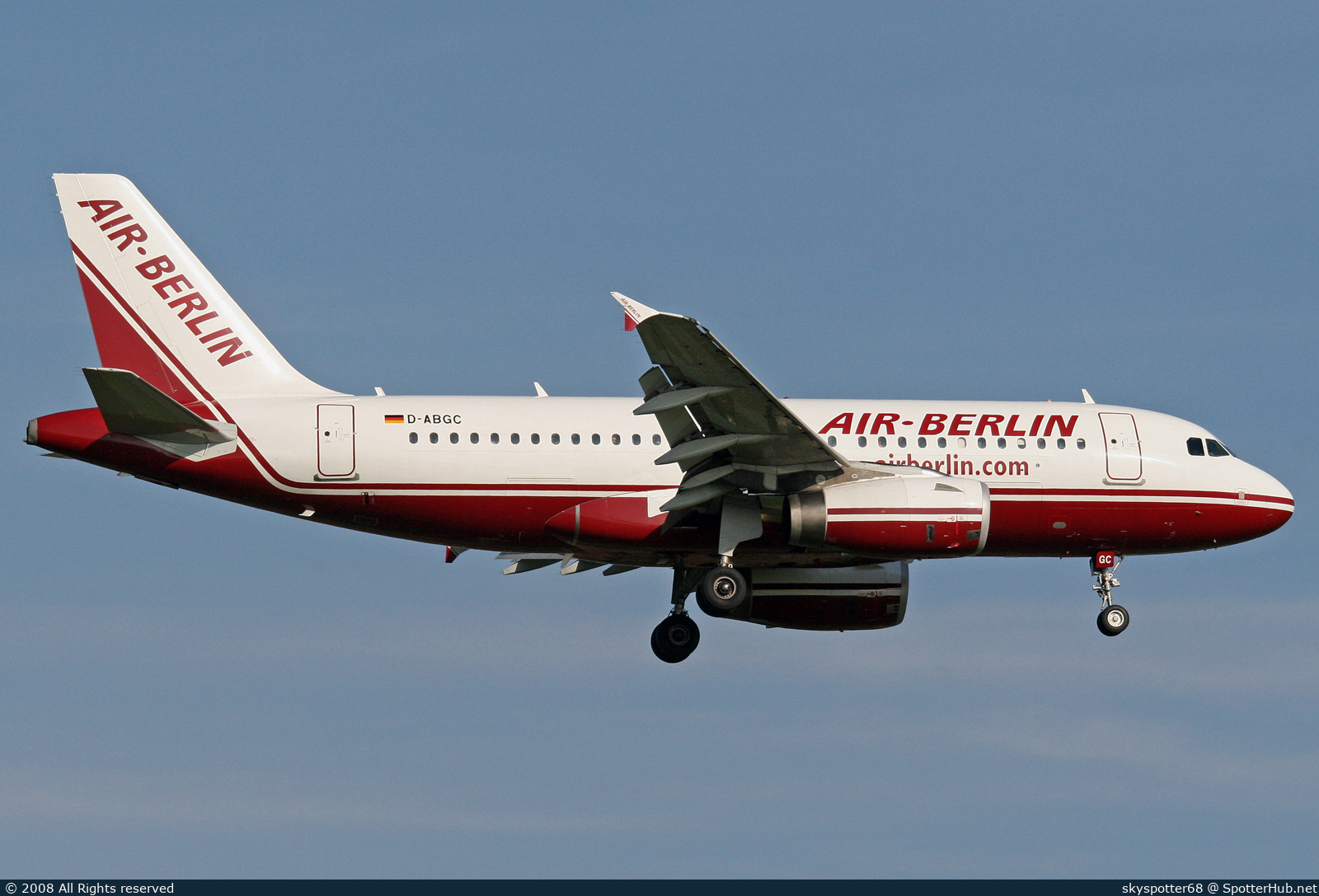 Photo of D-ABGC - Airbus A319-132 operated by Air Berlin