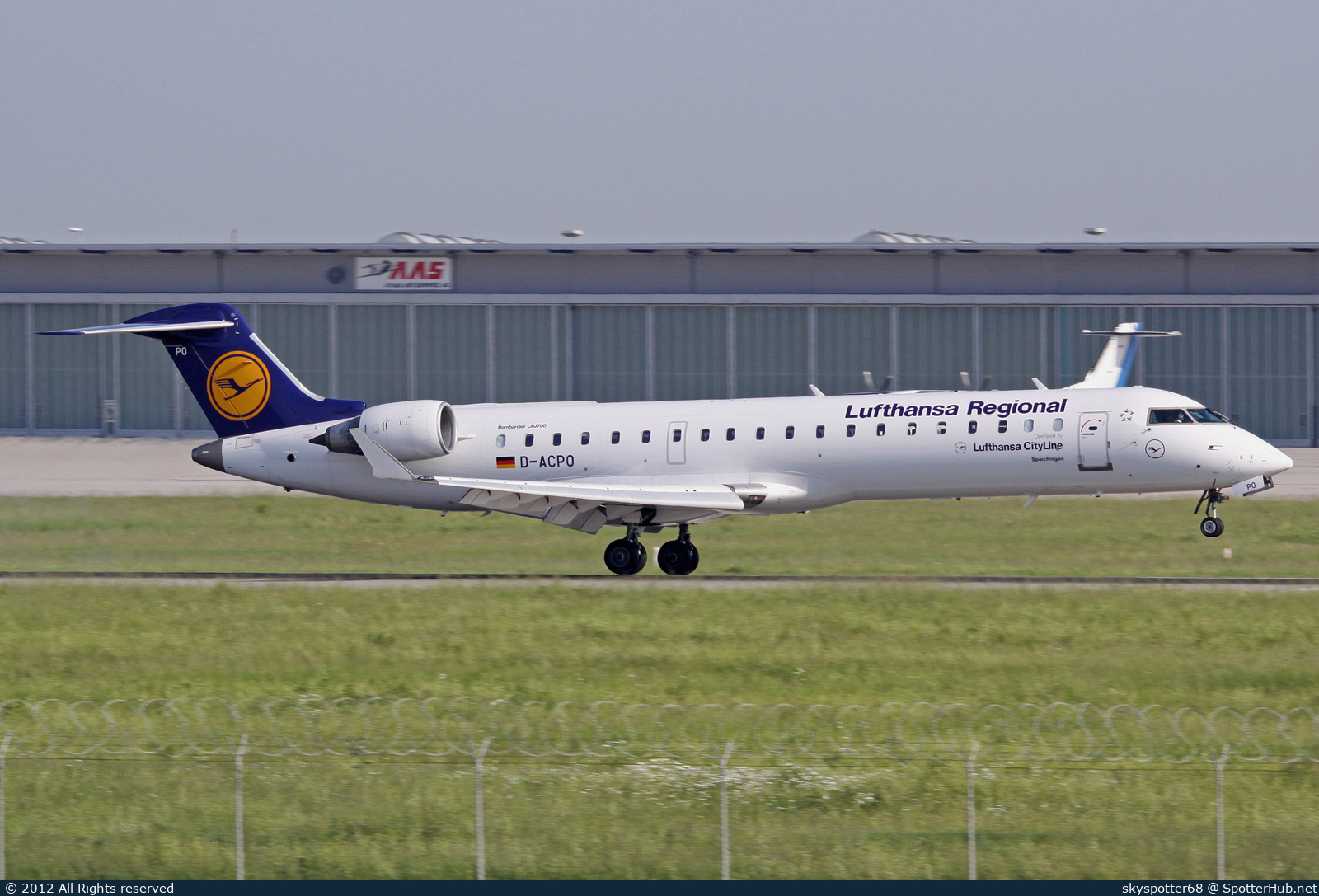 Photo of D-ACPO - Bombardier CRJ-701ER operated by Lufthansa CityLine