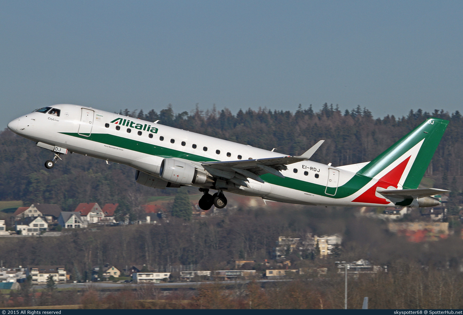 Photo of EI-RDJ - Embraer ERJ-175STD operated by Alitalia CityLiner