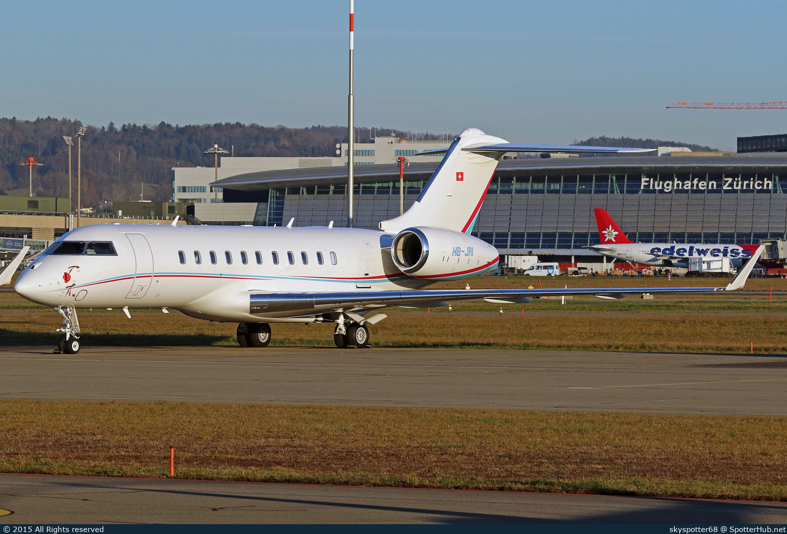 Photo of HB-JRI - Bombardier Global 5000 operated by ExecuJet Europe