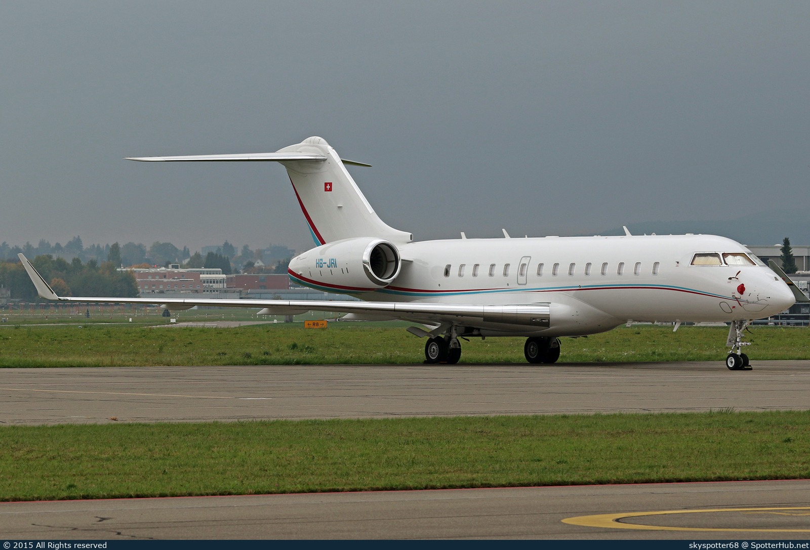 Photo of HB-JRI - Bombardier Global 5000 operated by ExecuJet Europe