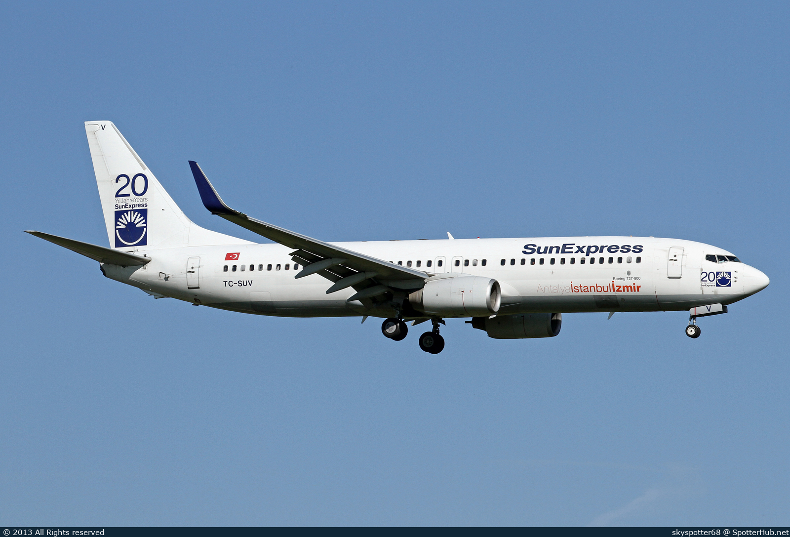 Photo of TC-SUV - Boeing 737-86N operated by SunExpress