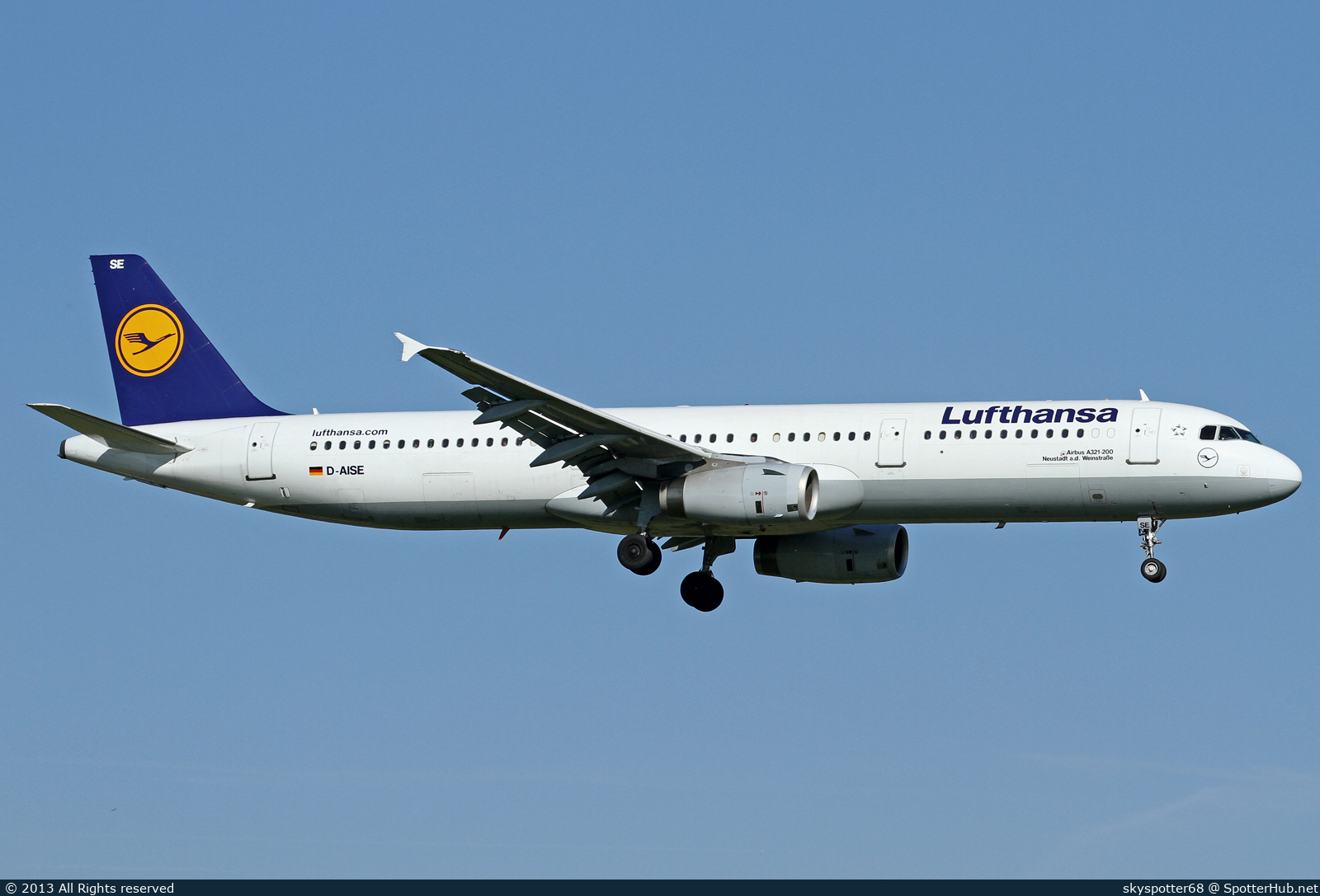 Photo of D-AISE - Airbus A321-231 operated by Lufthansa