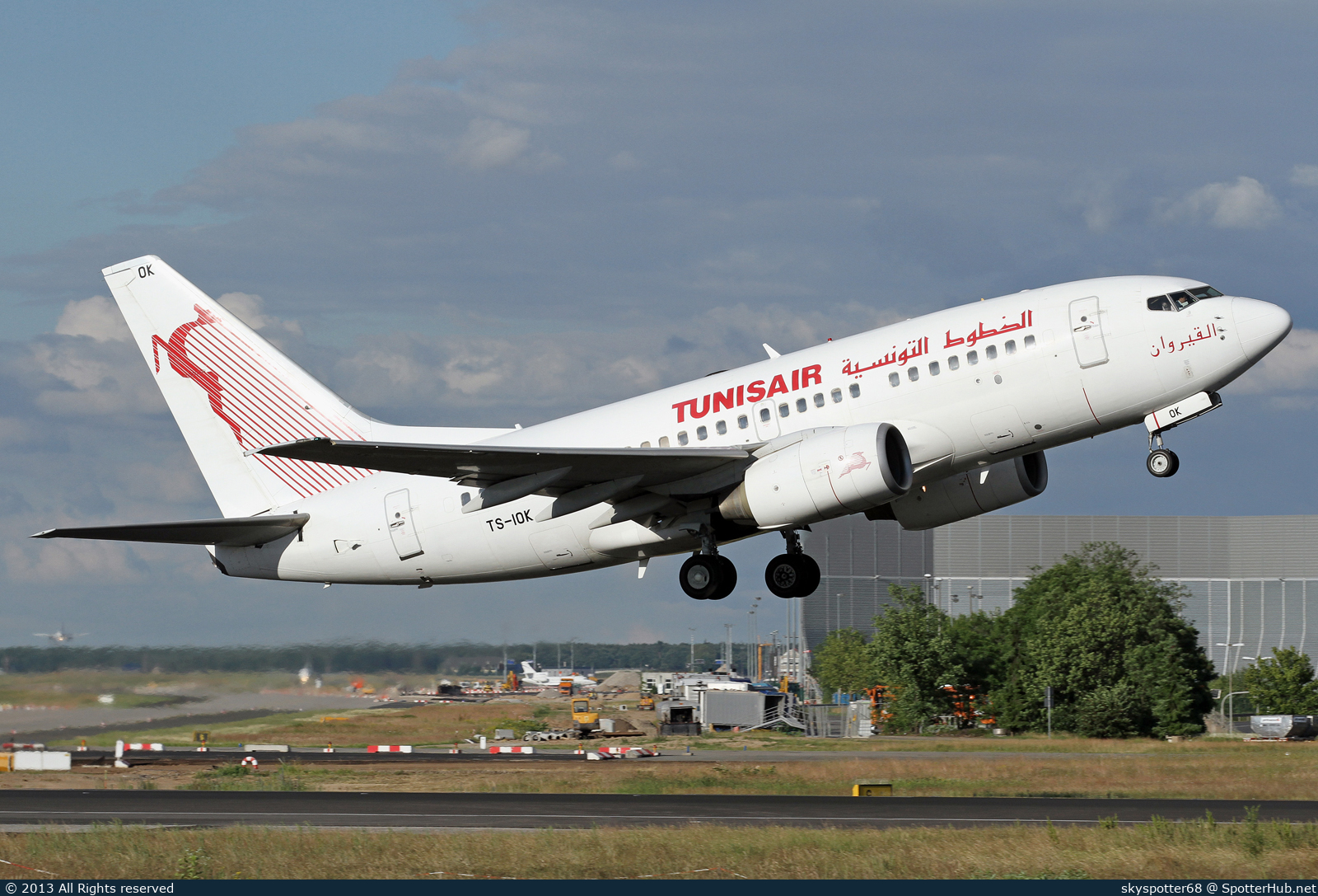 Photo of TS-IOK - Boeing 737-6H3 operated by Tunisair