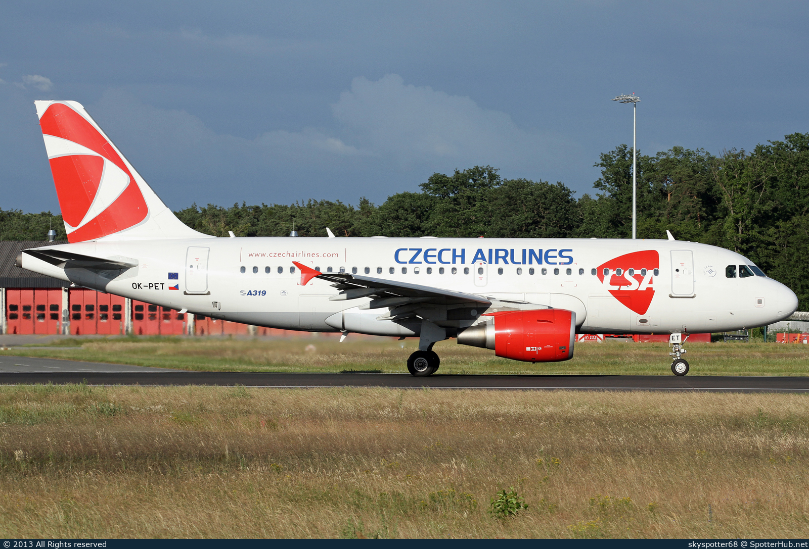 Photo of OK-PET - Airbus A319-112 operated by CSA Czech Airlines