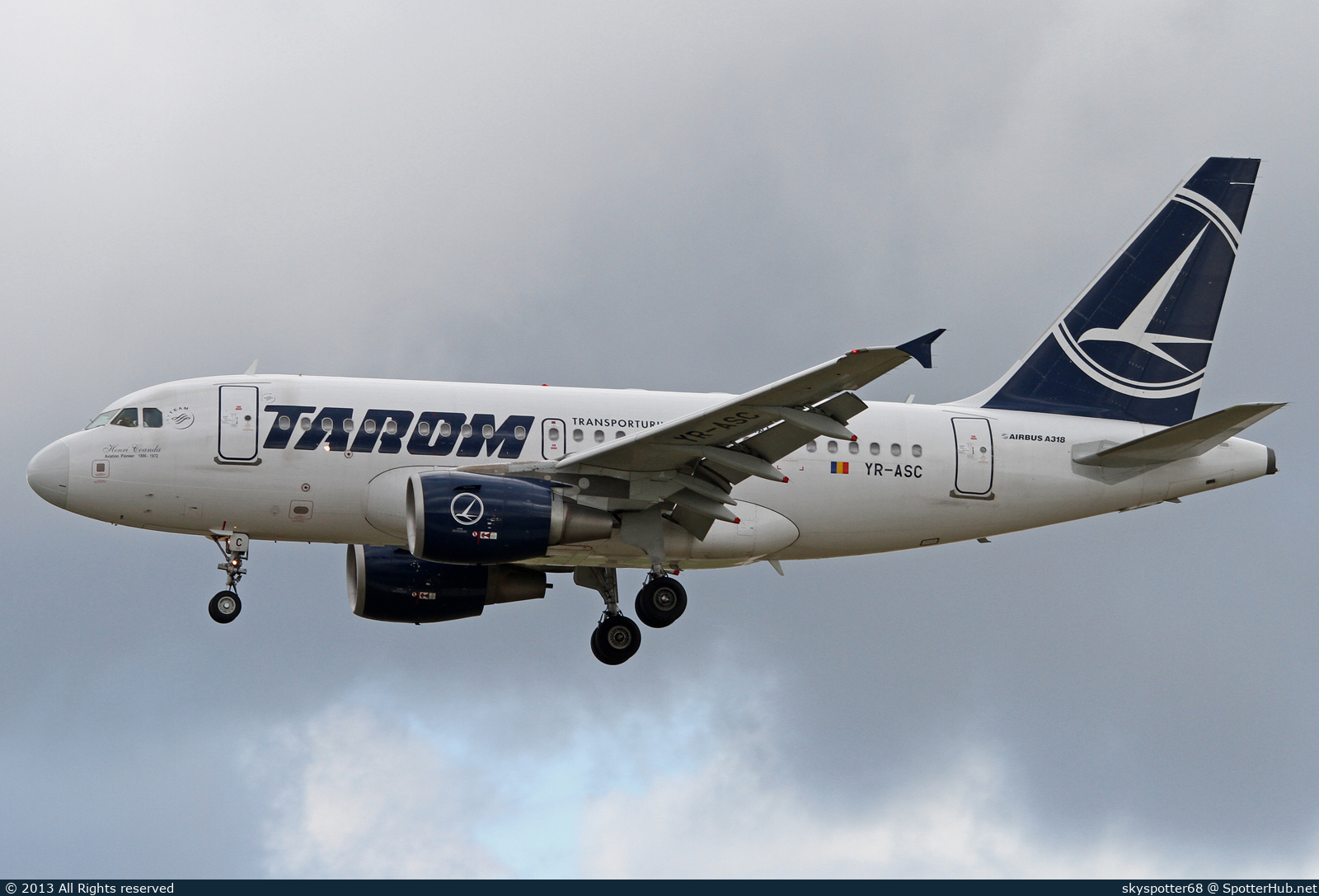Photo of YR-ASC - Airbus A318-111 operated by Tarom - Romanian Air Transport