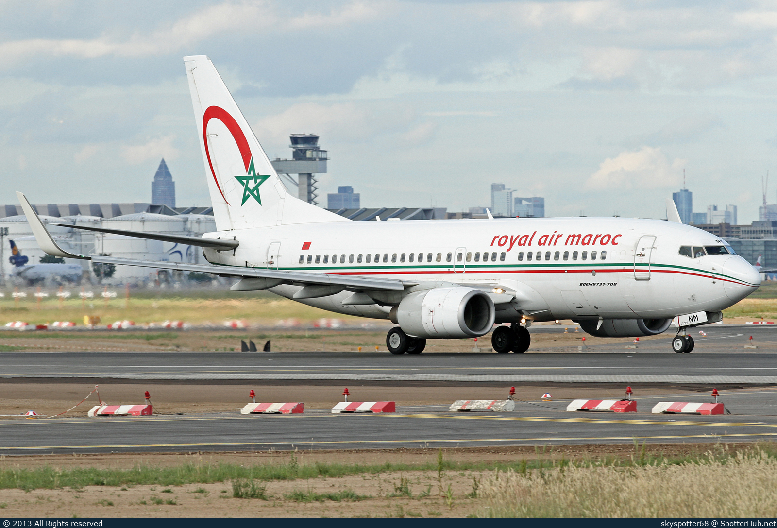 Photo of CN-RNM - Boeing 737-7B6 operated by Royal Air Maroc