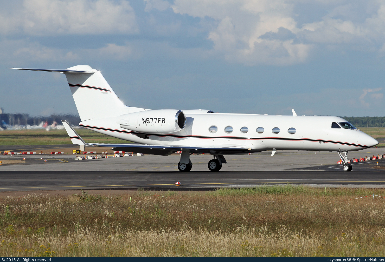 Photo of N677FR - Gulfstream GIV-SP operated by Private