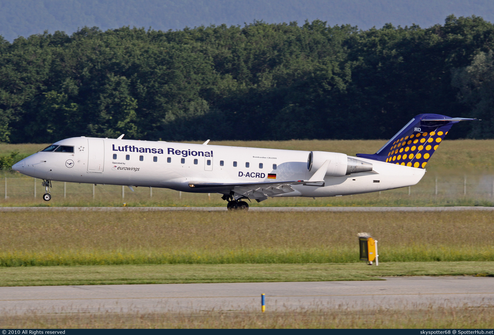 Photo of D-ACRD - Bombardier CRJ-200LR operated by Lufthansa Regional (opb Eurowings)