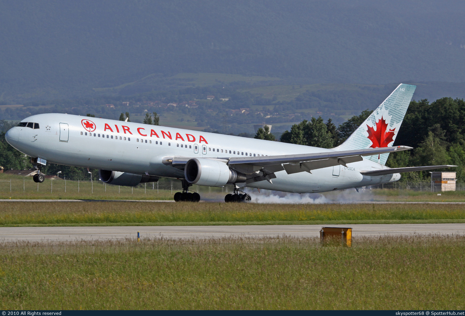 Photo of C-GSCA - Boeing 767-375(ER) operated by Air Canada