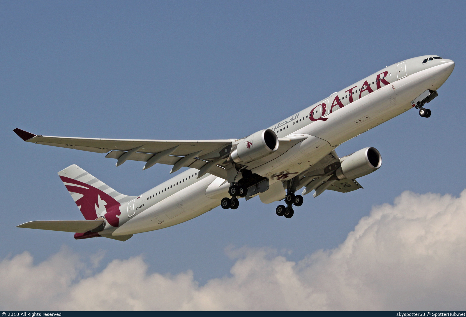 Photo of A7-AEM - Airbus A330-302 operated by Qatar Airways