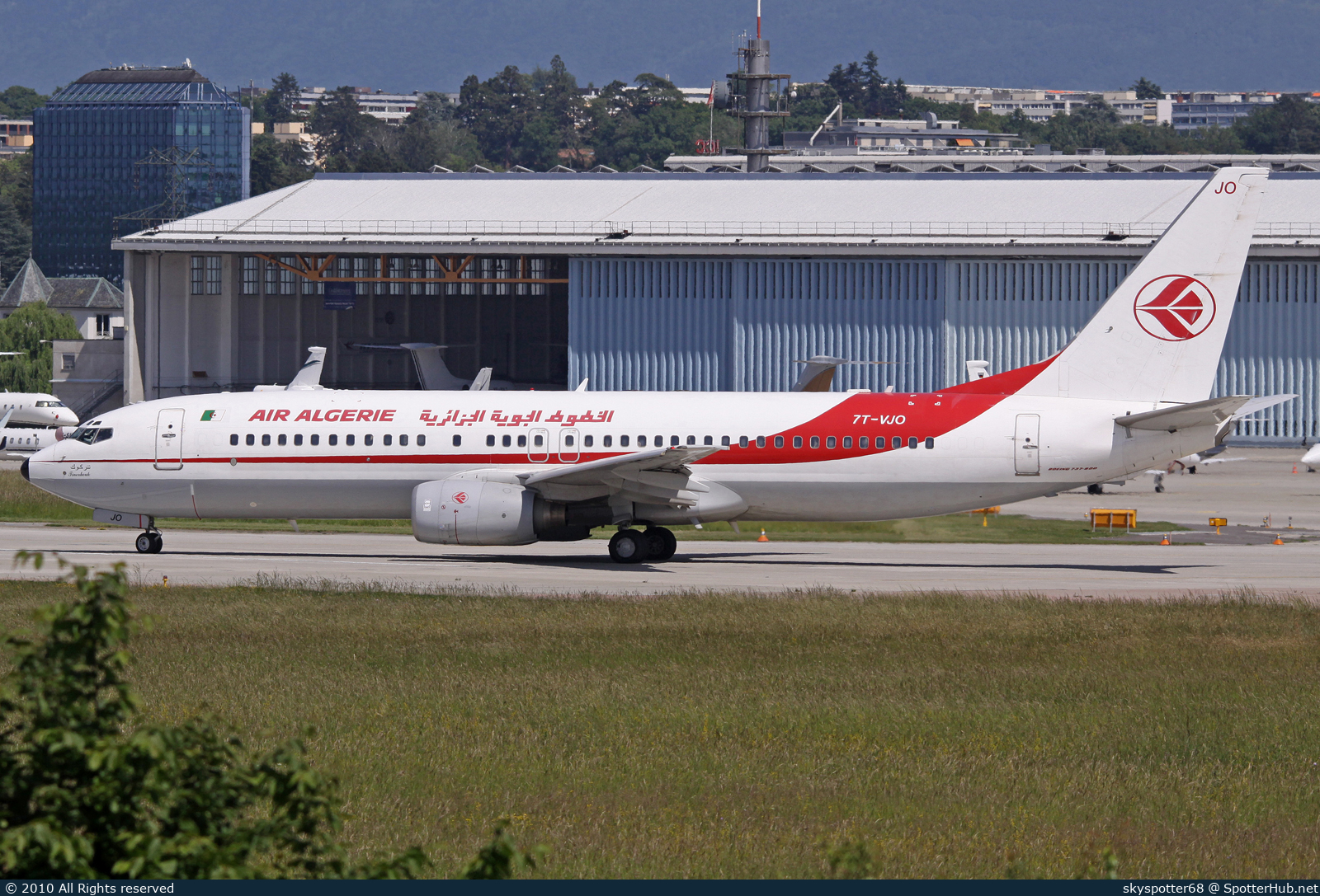 Photo of 7T-VJO - Boeing 737-8D6 operated by Air Algérie