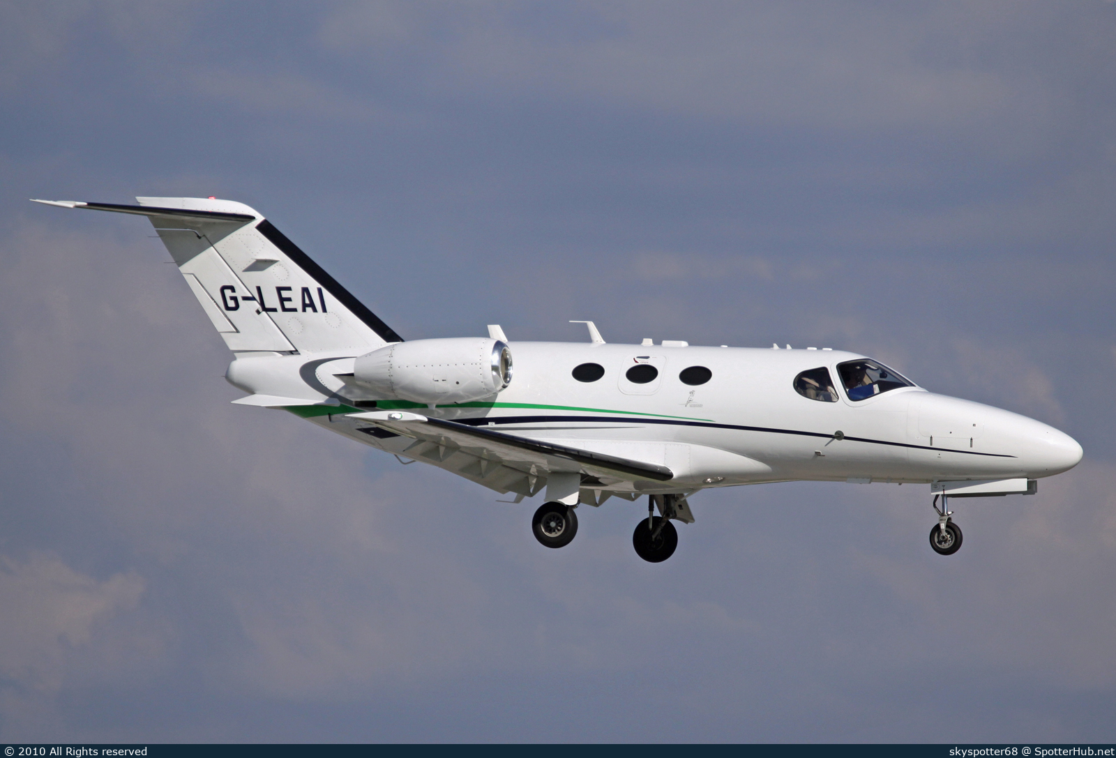 Photo of G-LEAI - Cessna 510 Citation Mustang operated by London Executive Aviation