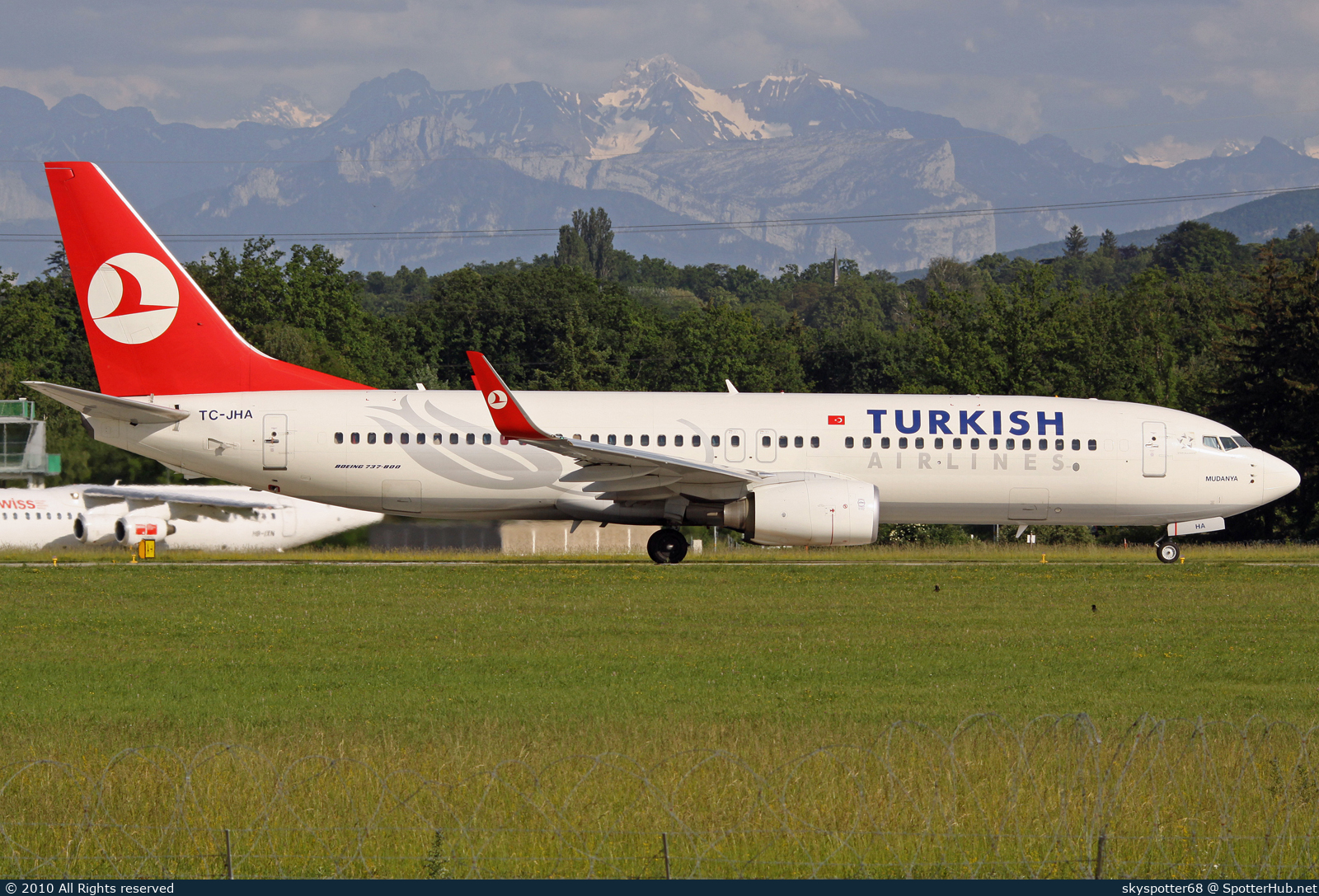 Photo of TC-JHA - Boeing 737-8F2 operated by Turkish Airlines