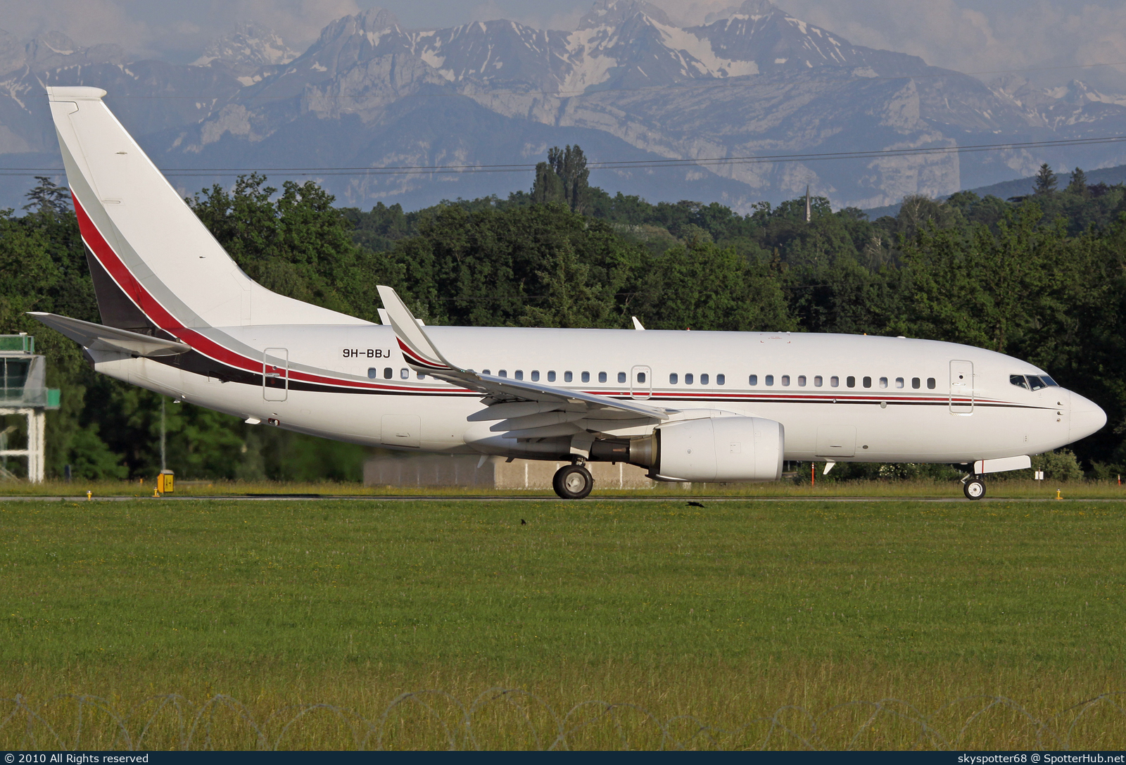 Photo of 9H-BBJ - Boeing 737-7BC(BBJ) operated by Privajet
