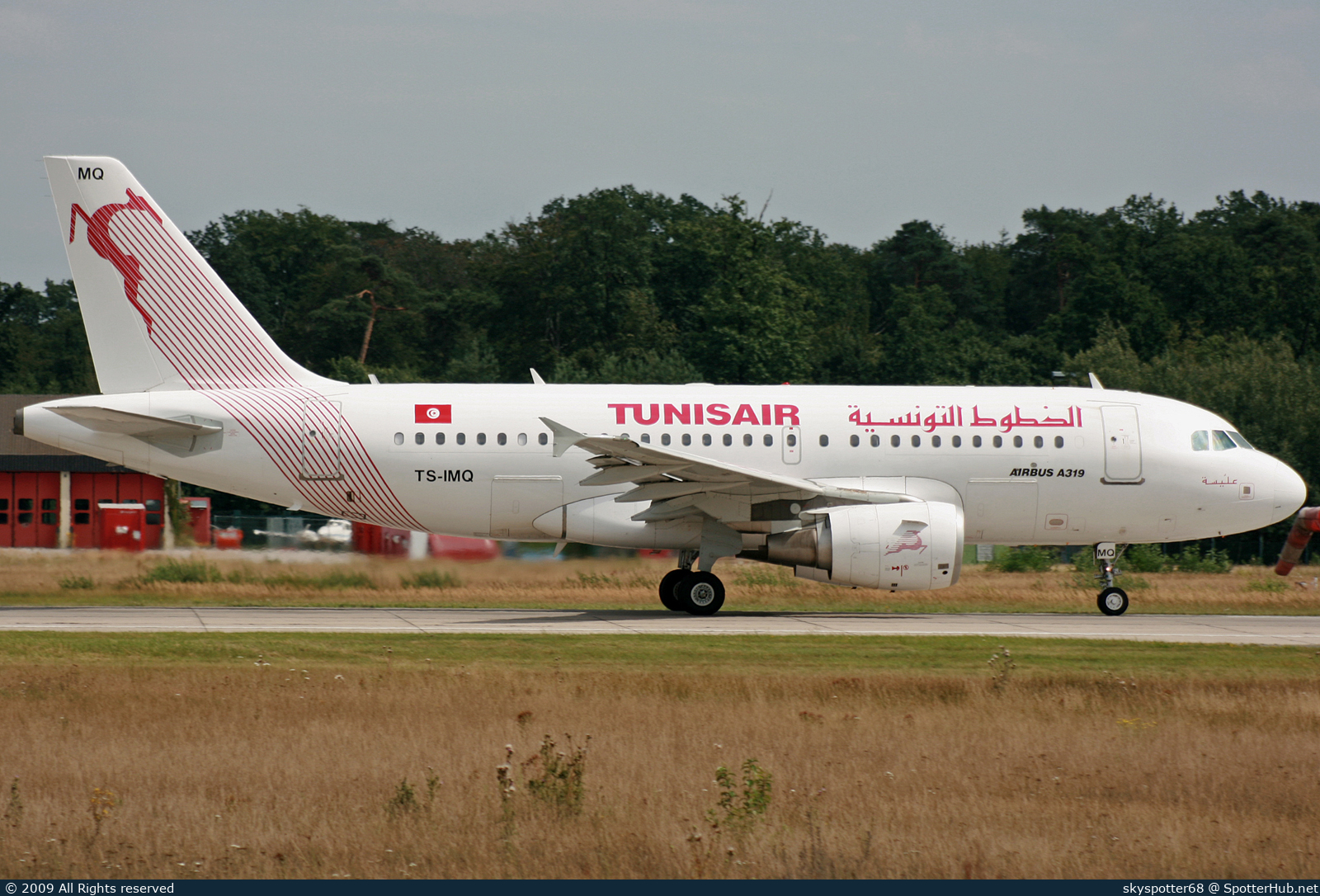 Photo of TS-IMQ - Airbus A319-112 operated by Tunisair