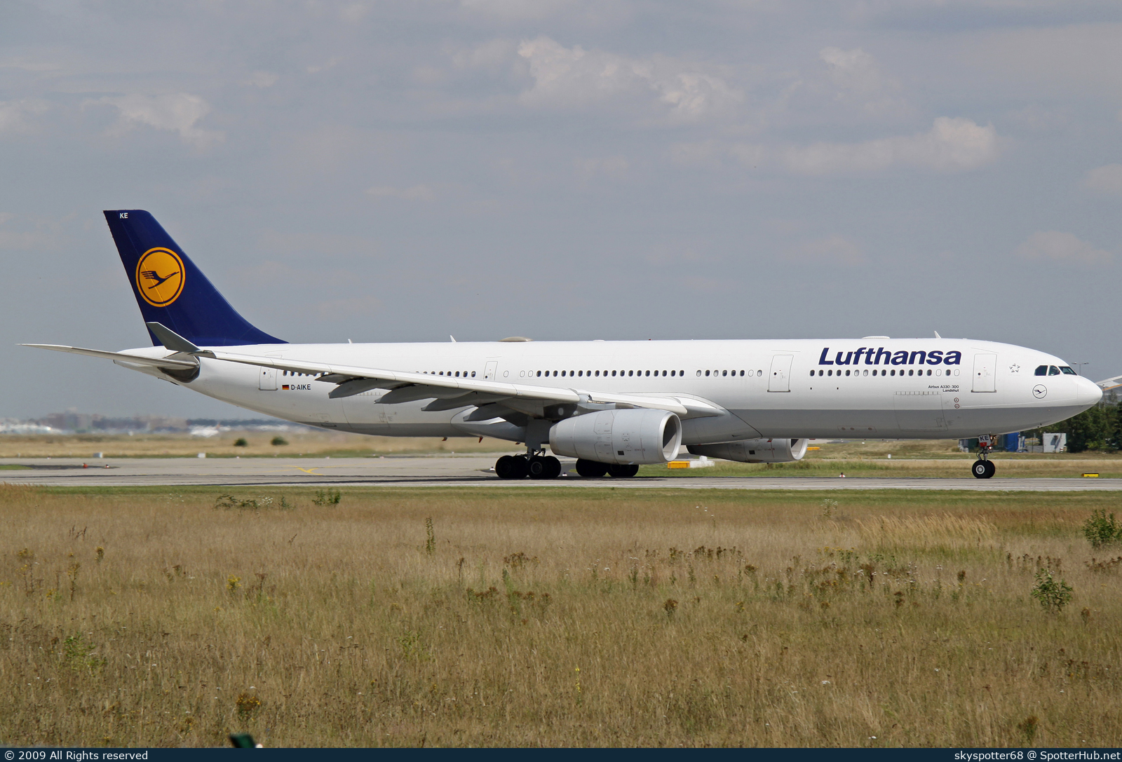 Photo of D-AIKE - Airbus A330-343 operated by Lufthansa