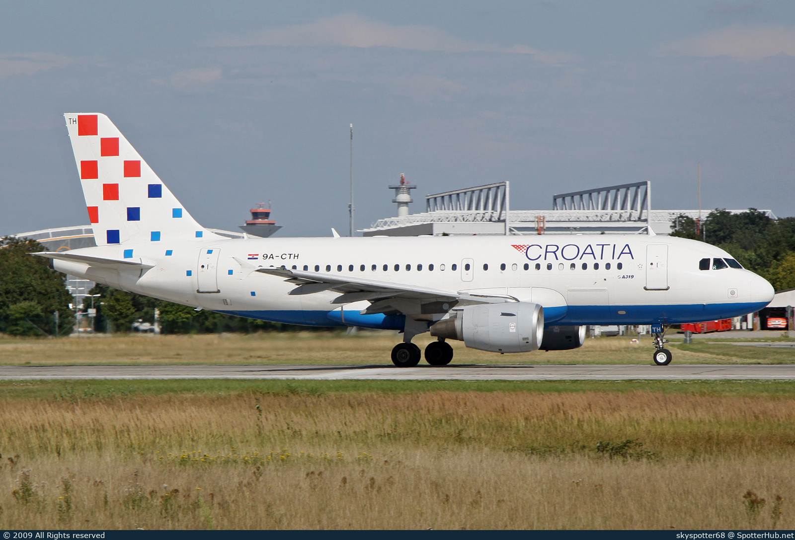 Photo of 9A-CTH - Airbus A319-112 operated by Croatia Airlines