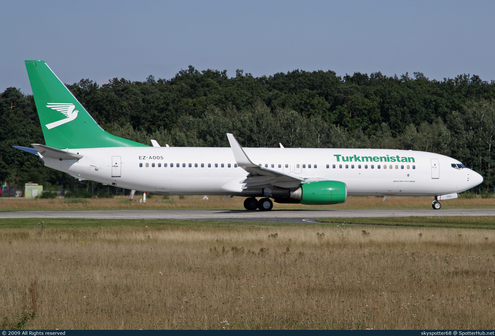 Photo of EZ-A005 - Boeing 737-82K operated by Turkmenistan Airlines