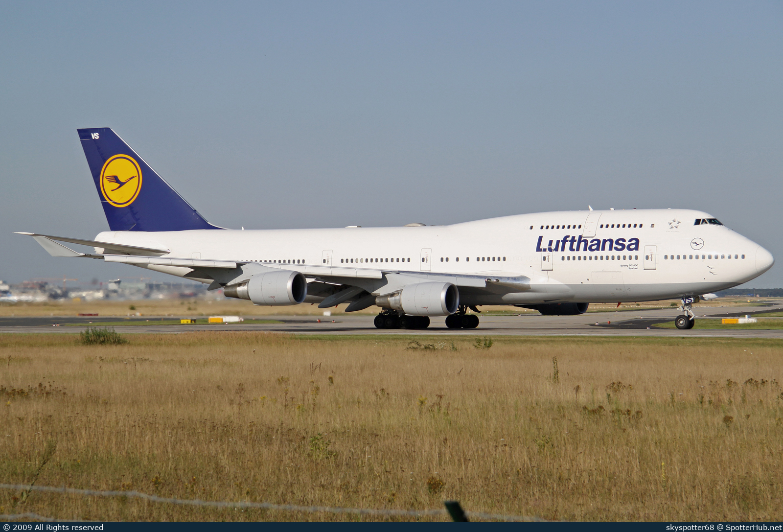 Photo of D-ABVS - Boeing 747-430 operated by Lufthansa