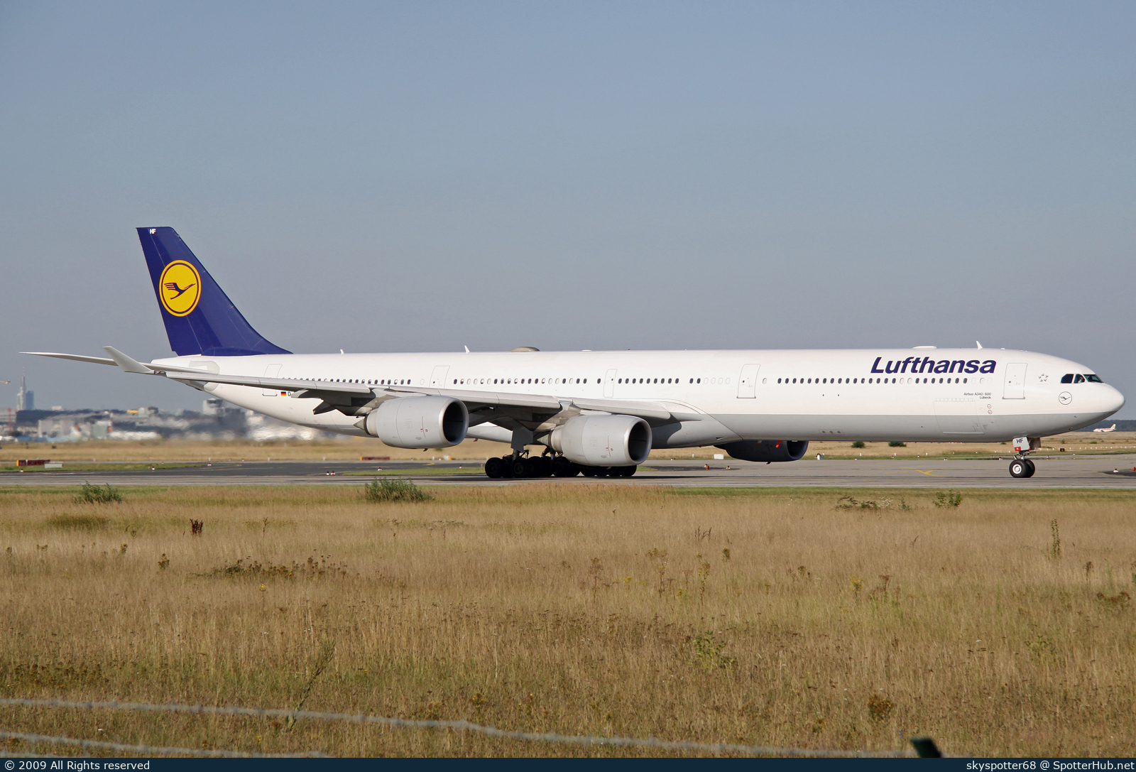 Photo of D-AIHF - Airbus A340-642 operated by Lufthansa