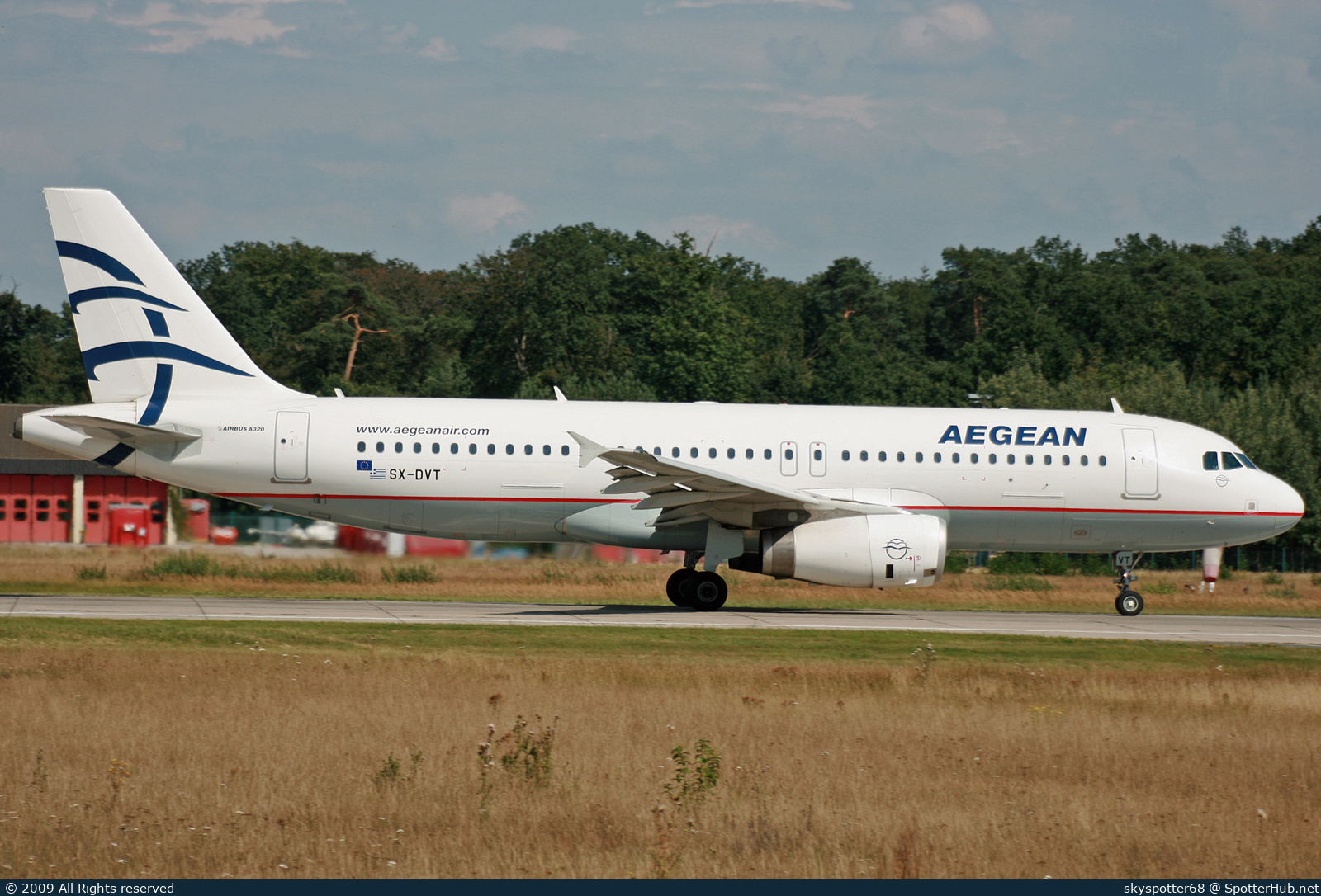 Photo of SX-DVT - Airbus A320-232 operated by Aegean Airlines