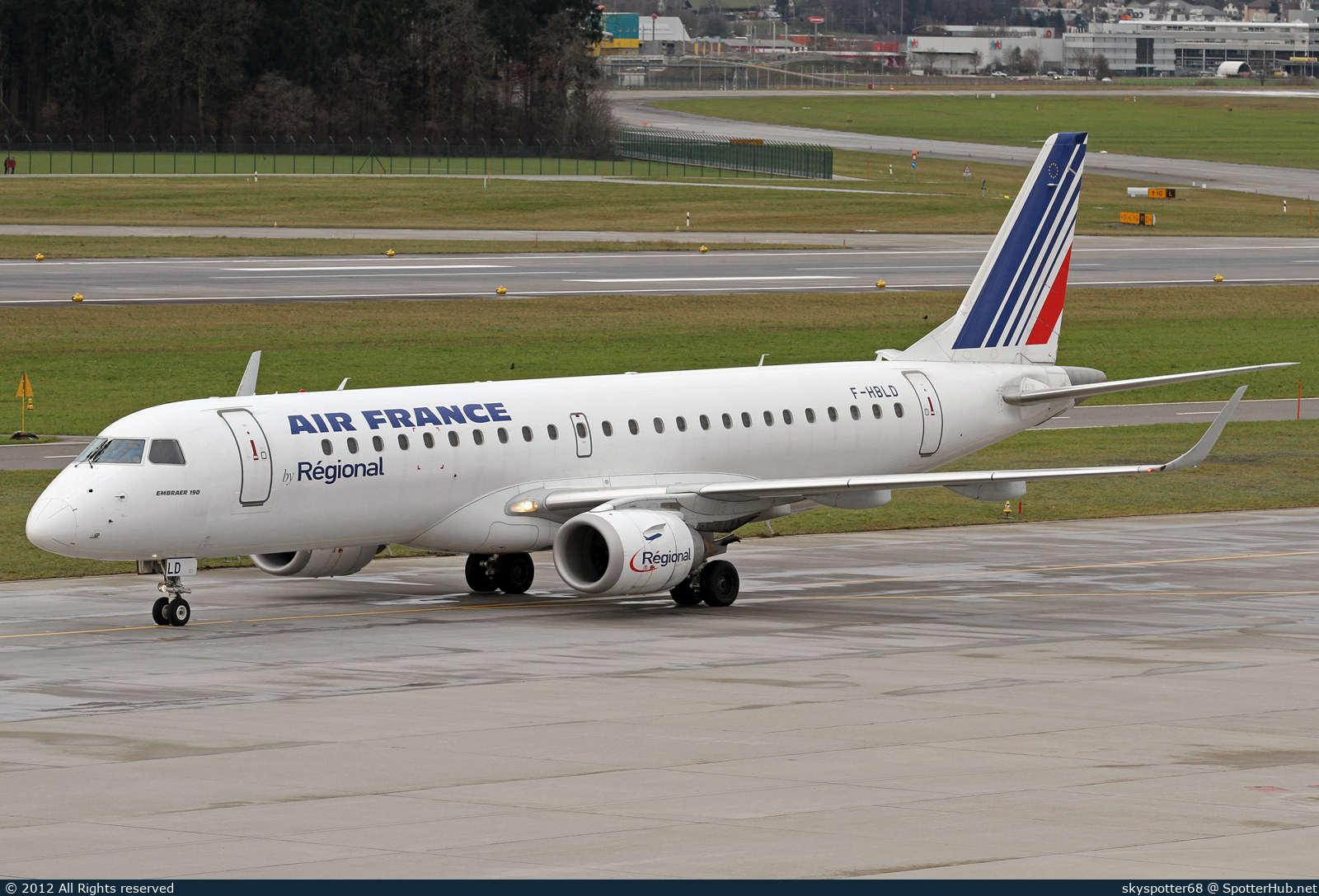 Photo of F-HBLD - Embraer ERJ-190LR operated by Air France (opb Régional)