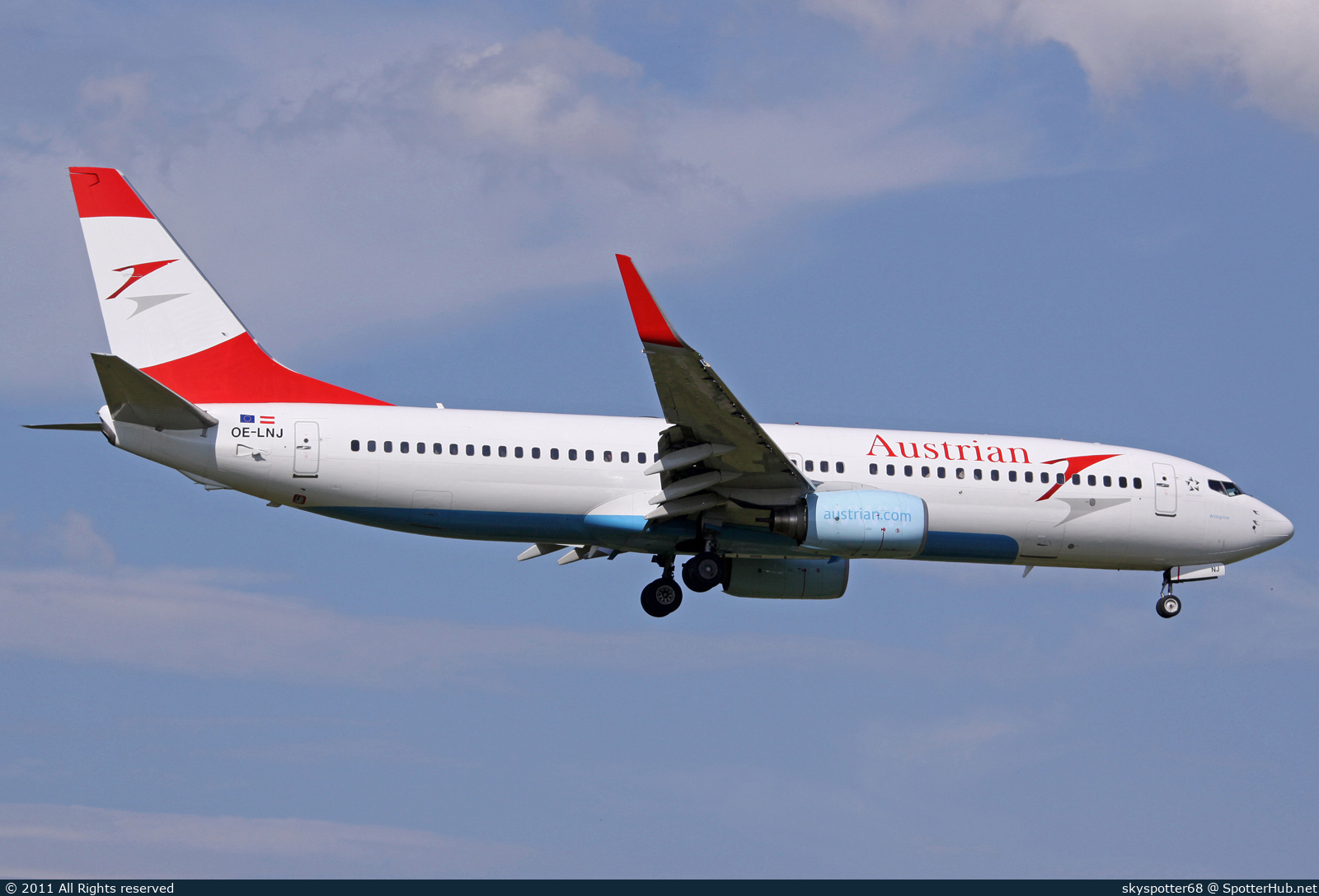 Photo of OE-LNJ - Boeing 737-8Z9 operated by Austrian Airlines