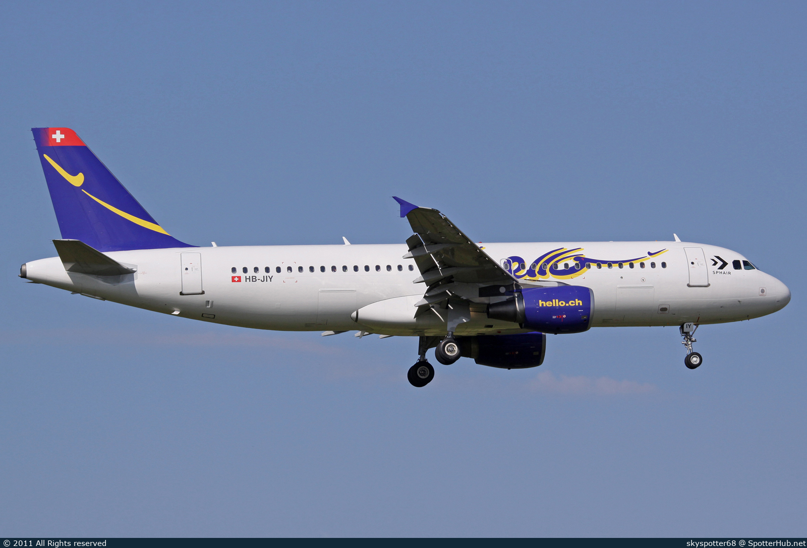 Photo of HB-JIY - Airbus A320-214 operated by Hello