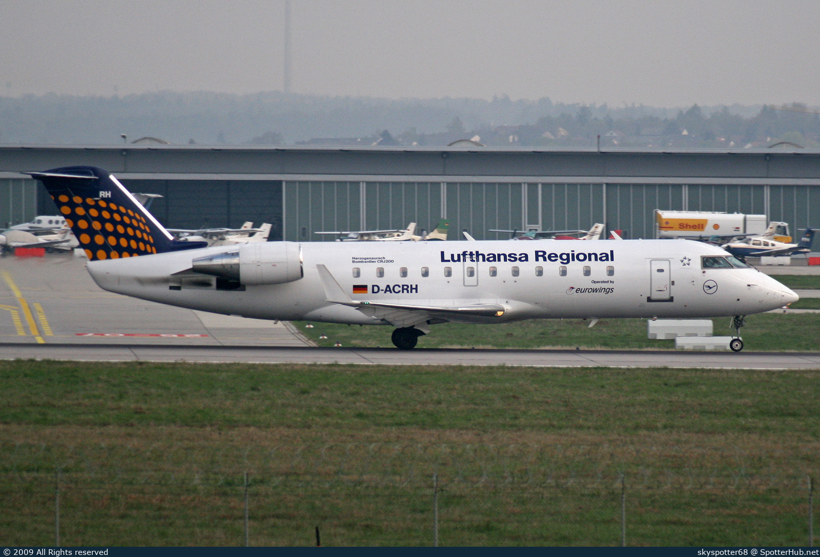 Photo of D-ACRH - Bombardier CRJ-200LR operated by Lufthansa Regional (opb Eurowings)