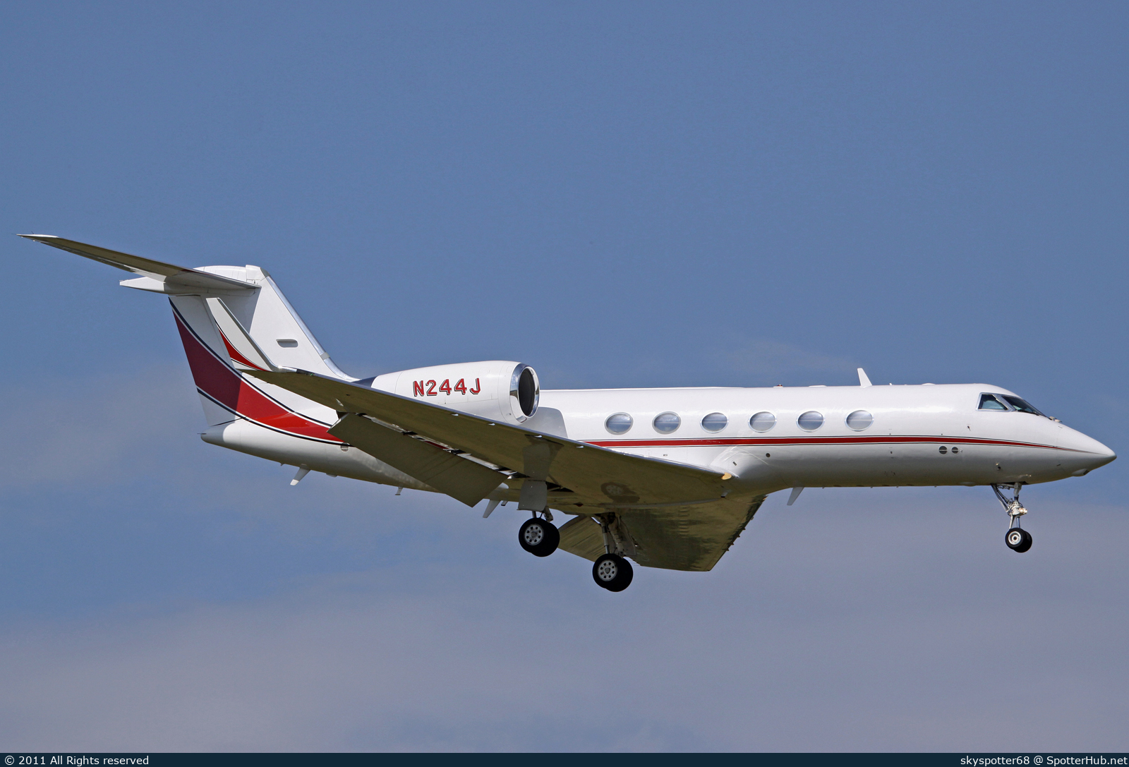 Photo of N244J - Gulfstream GIV-SP operated by Worldwide Jet