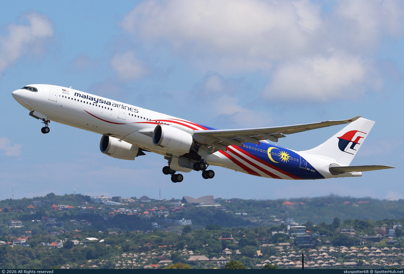 Photo of 9M-MNG - Airbus A330-941 operated by Malaysia Airlines