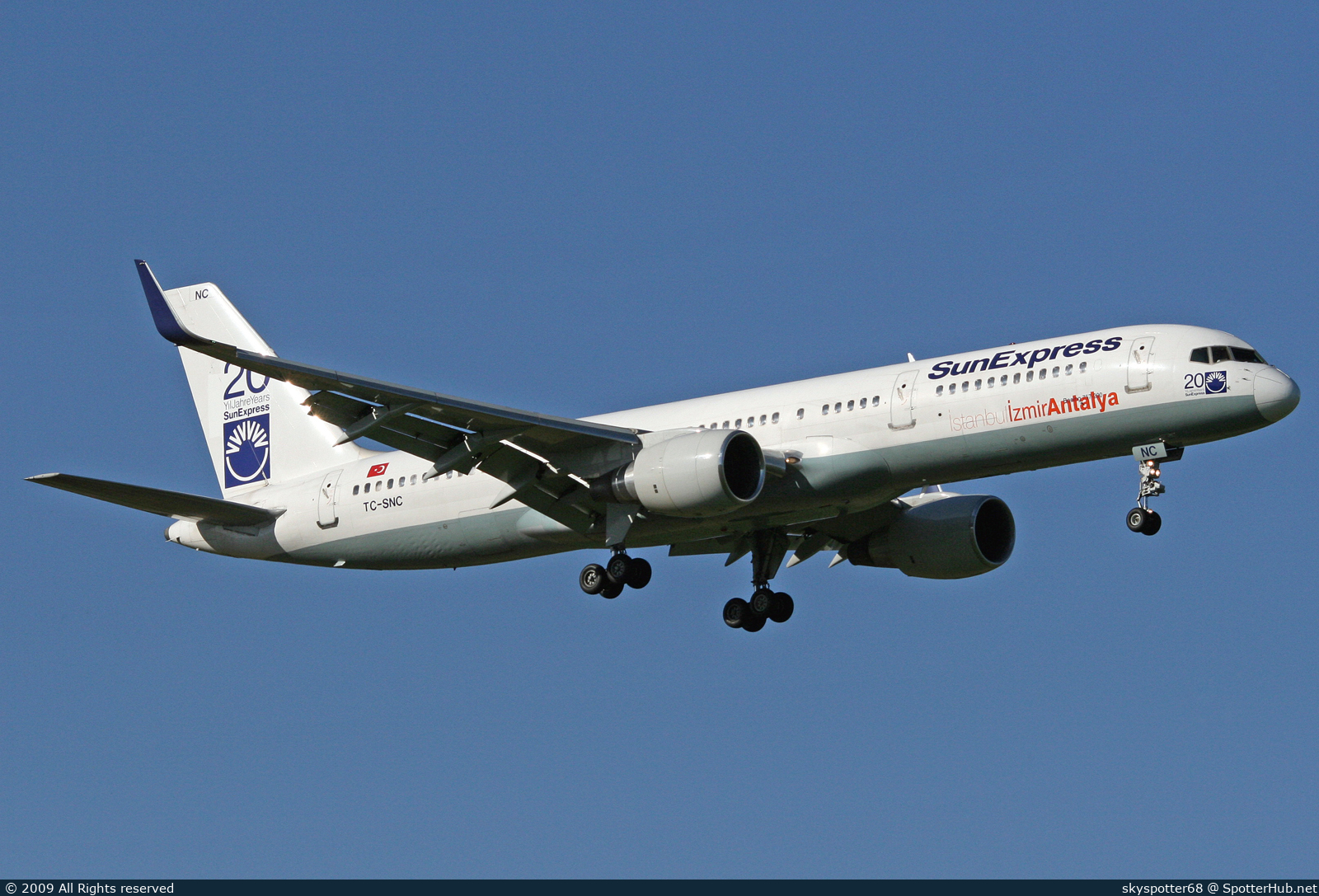 Photo of TC-SNC - Boeing 757-2Q8 operated by SunExpress